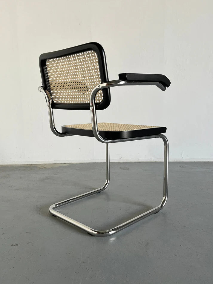 Modern Cantilever Chair