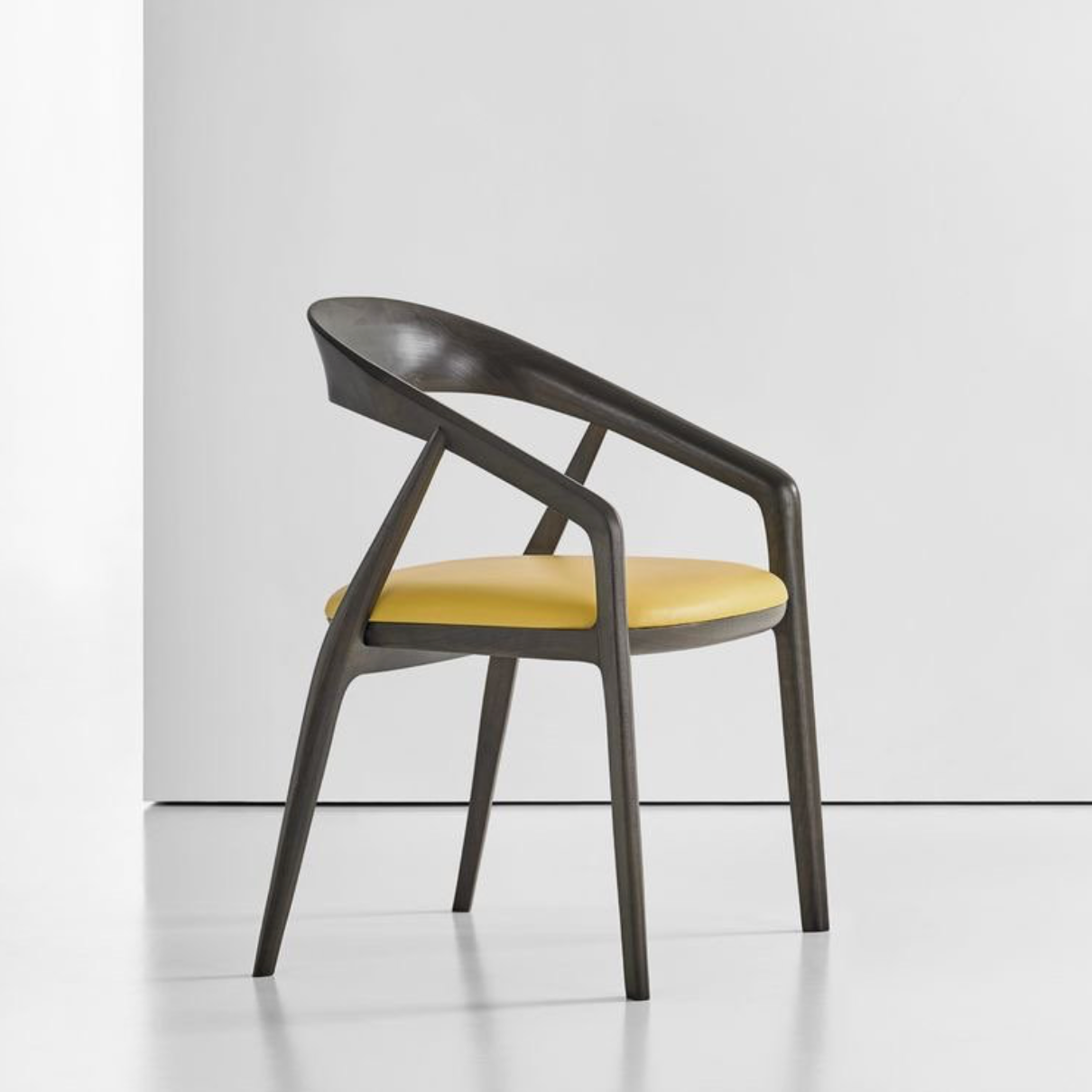 Capri - Bernhard Design Chair