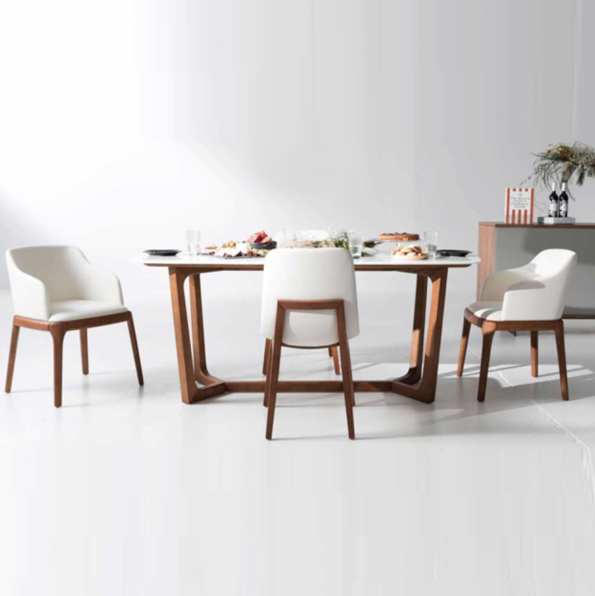 Evelyn Dining Set